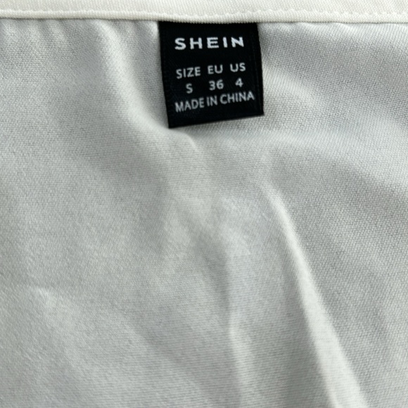 Dress By SHEIN - Picture 2 of 3